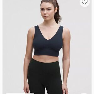 Women's Lululemon V-Neck Align Light Support Sports Bra in DDD/G XL